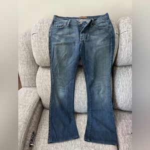 Women’s Jeans